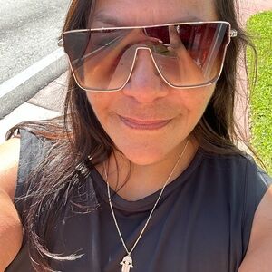 Meet your Posher, Maricela